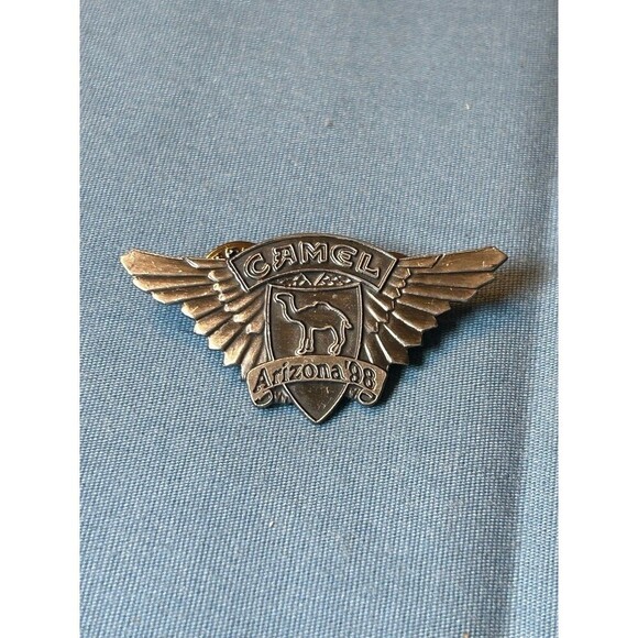 VINTAGE LAPEL PINS 1998 CAMEL RACING PEWTER LACONIA RALLY WING BIKER JOE CAMEL - Picture 1 of 3